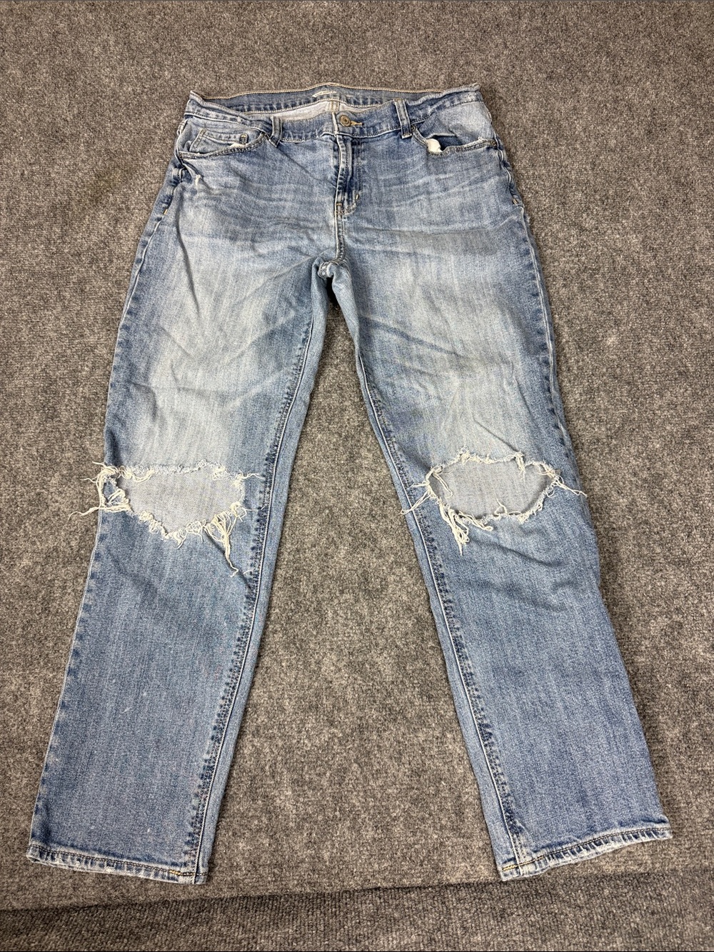 Old Navy Light Wash Distressed Boyfriend Jeans